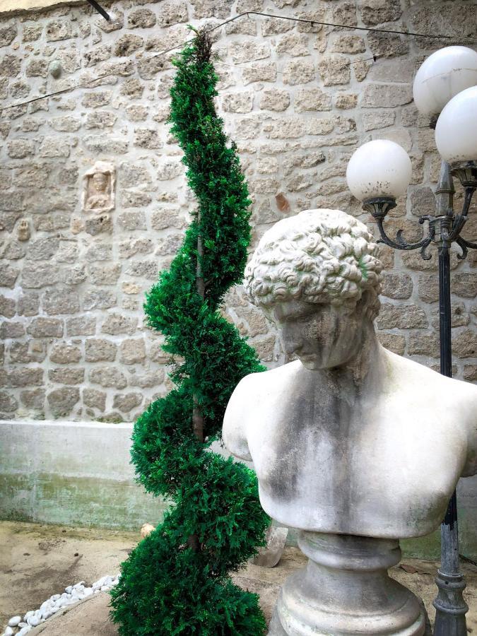 Caivano Palazzo Capece 아파트 외부 사진